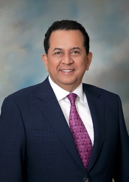 DR  RIOS PICTURE-1